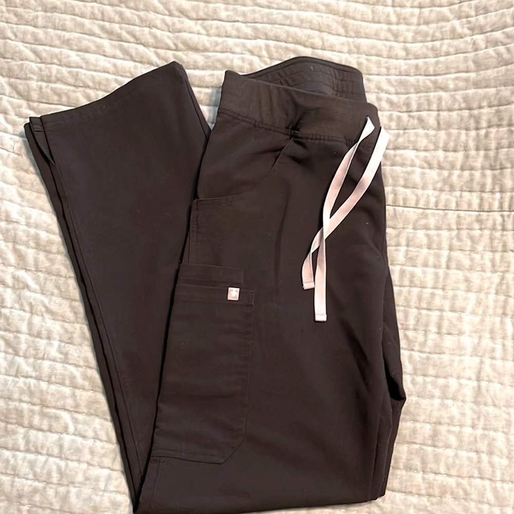 Figs Small Tall cargo pant NEW